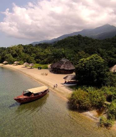 africa-travel-safari-mahale-national-park